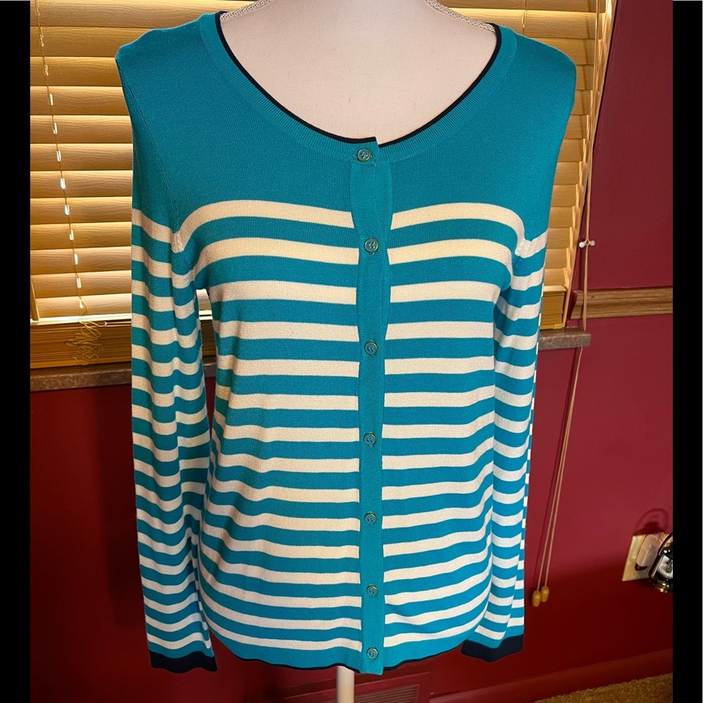Beautiful like-new cardigan